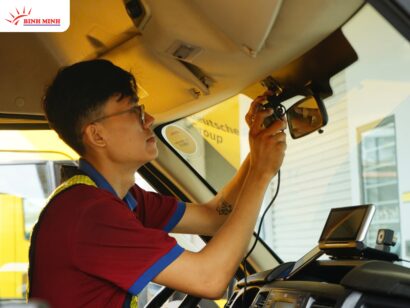 Dịch vụ lắp định vị xe ô tô tại Ninh Bình của Bình Minh không chỉ đảm bảo tính thẩm mỹ mà còn cam kết tín hiệu ổn định, dữ liệu truyền chính xác.