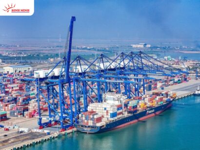 Khu bến Lạch Huyện-Hải Phòng hiện thu hút nhiều hãng tàu lớn trên thế giới đến cập cảng, xếp dỡ hàng hóa