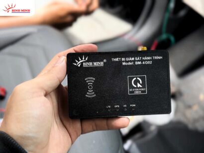 hộp đen ô tô hay còn được gọi là thiết bị giám sát hành trình